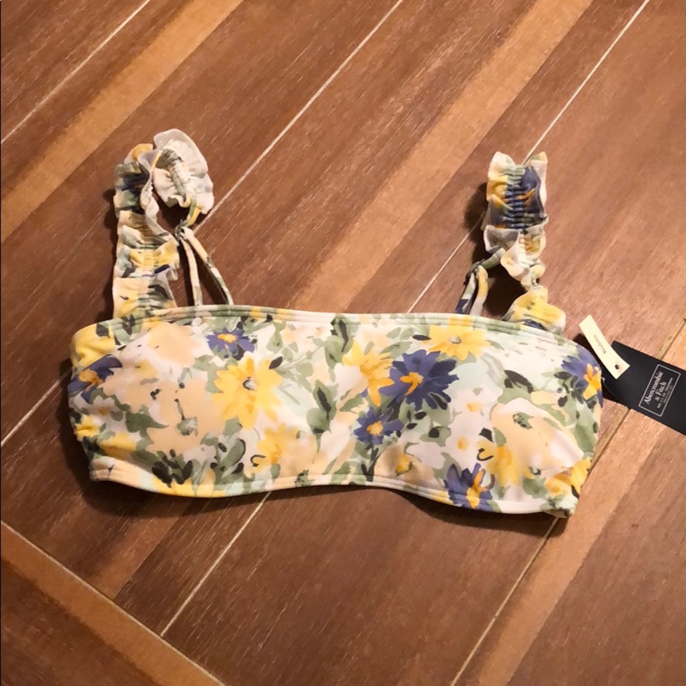GUC Padded bikini top floral bralette ruffle straps XS - Picture 3 of 4